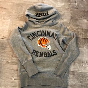 Gray pink brand Cincinnati Bengals hoodie med